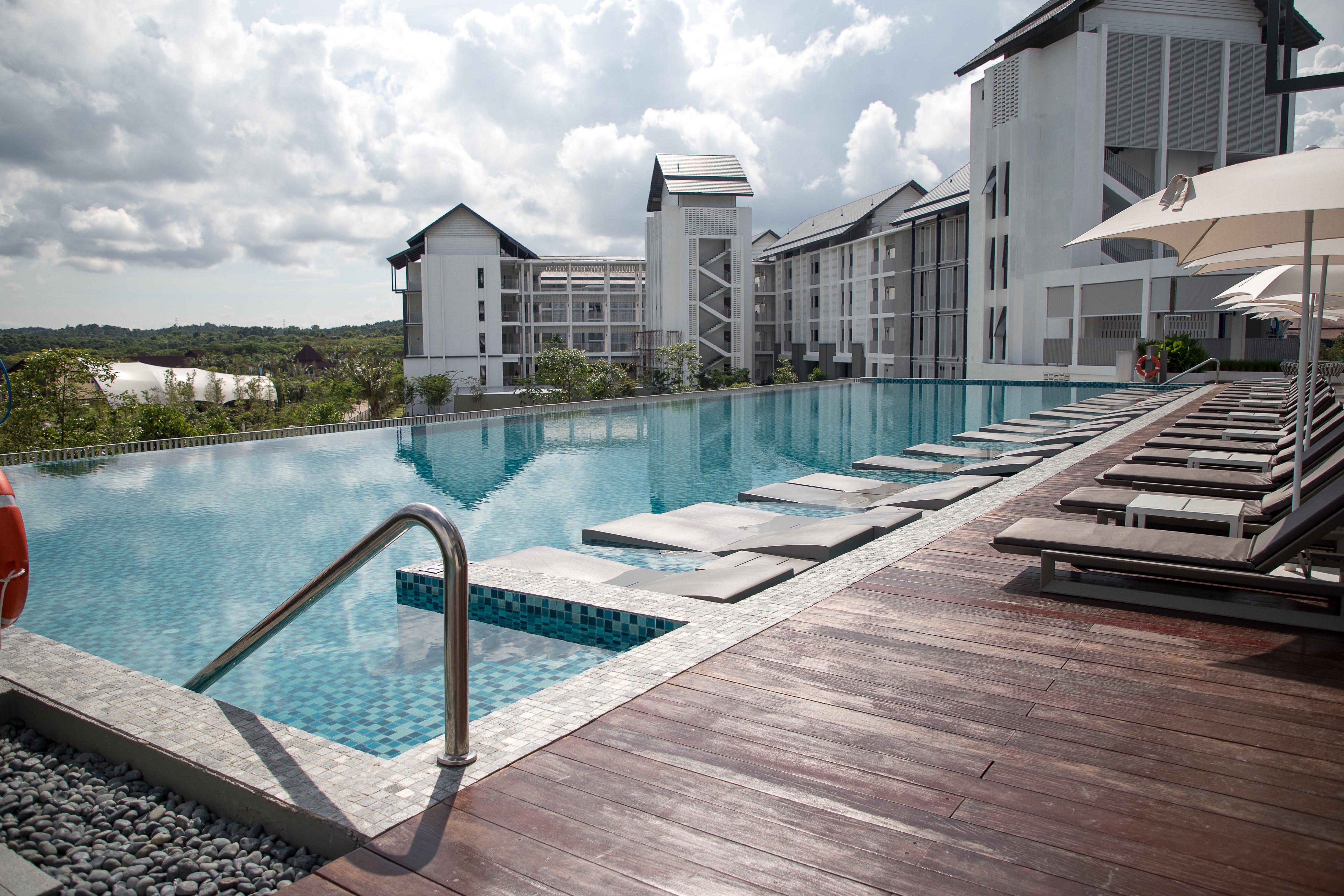 Hard Rock Hotel Desaru Coast Exterior photo The swimming pool at the resort