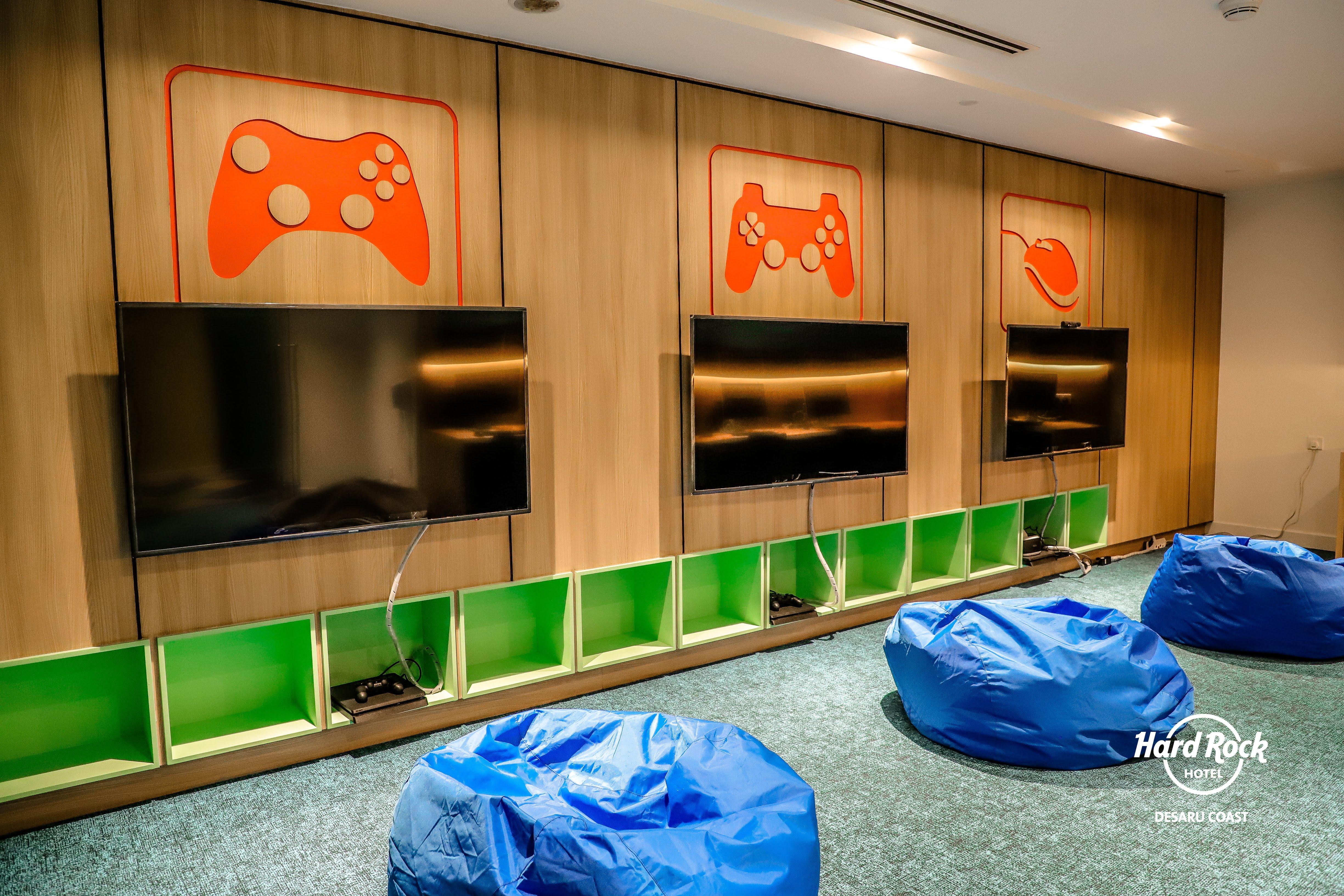 Hard Rock Hotel Desaru Coast Exterior photo The gaming room